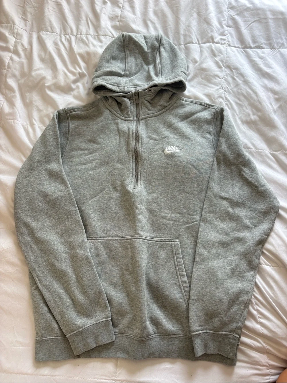 Nike Men’s Light Gray Half-Zip Hoodie